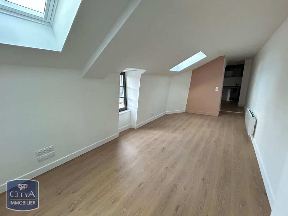 location Appartement - 2 pièce(s) - 46 m² Charleville-Mézières (08000)