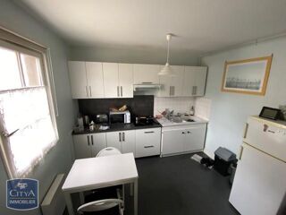  Appartement à louer 2 pièces 50 m²