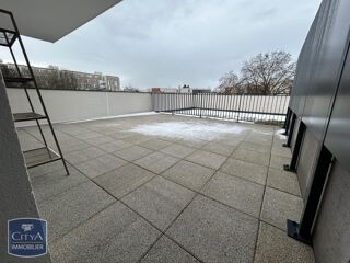  Appartement � louer 4 pi�ces 84 m�