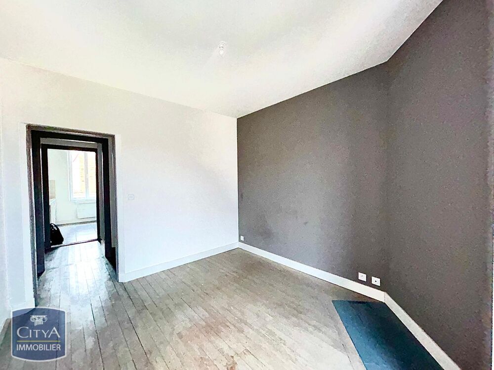 APPARTEMENT T2 AVEC CUISINE EQUIPÉE A LOUER : Situé à Mo....