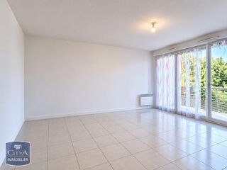  Appartement à louer 1 pièce 28 m²