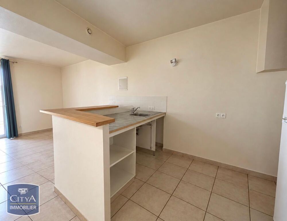 location Appartement - 2 pièce(s) - 47 m² Beaumes-de-Venise (84190)