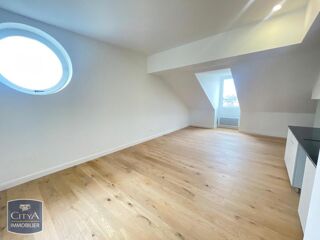  Appartement à louer 3 pièces 71 m²