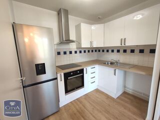  Appartement à louer 3 pièces 117 m²