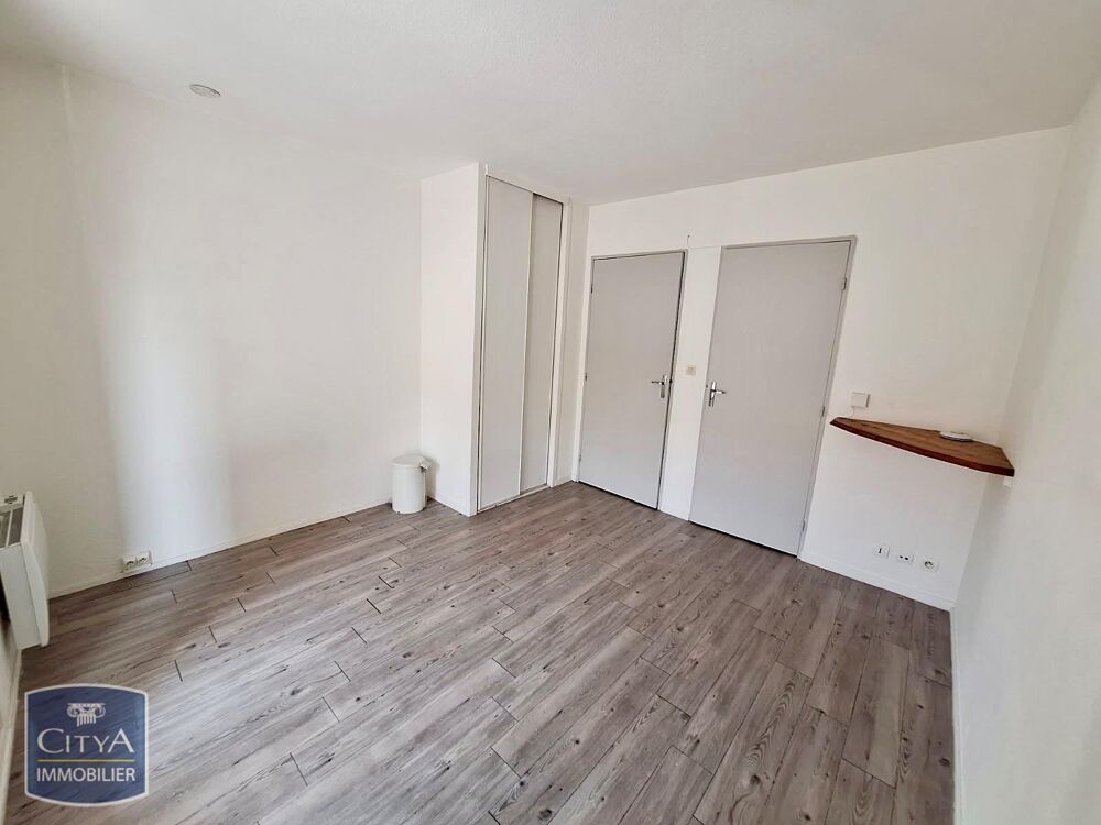 À LOUER : Appartement T1 situé en plein coeur de Blois, d....