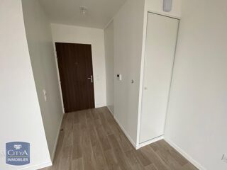  Appartement à louer 1 pièce 28 m²