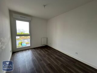  Appartement à louer 3 pièces 64 m²