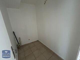  Appartement à louer 2 pièces 47 m²