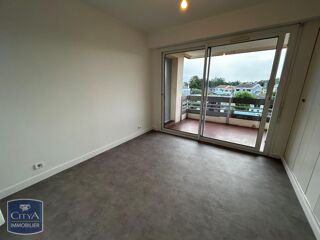  Appartement à louer 2 pièces 45 m²