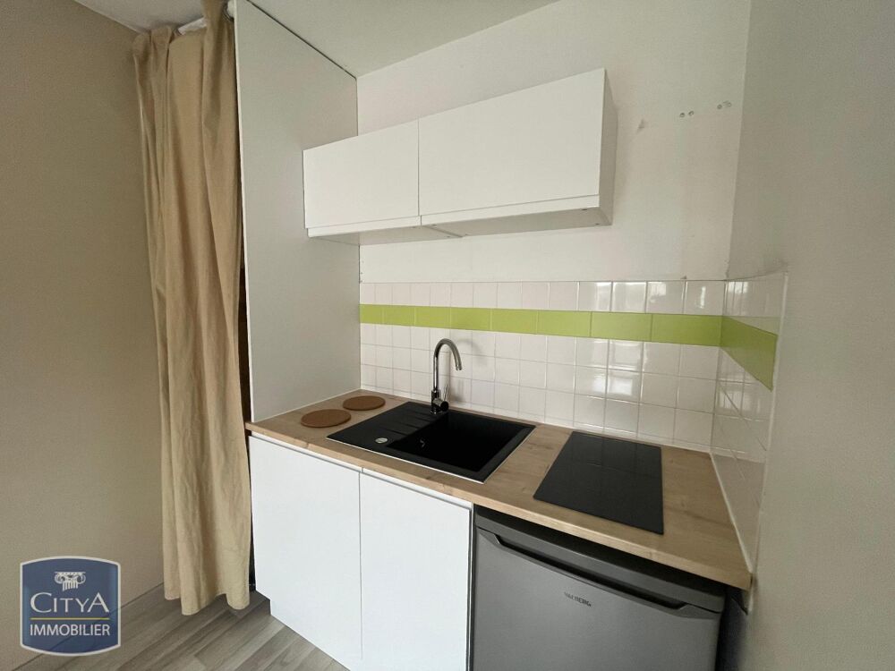location Appartement - 1 pièce(s) - 25 m² Le Mans (72000)