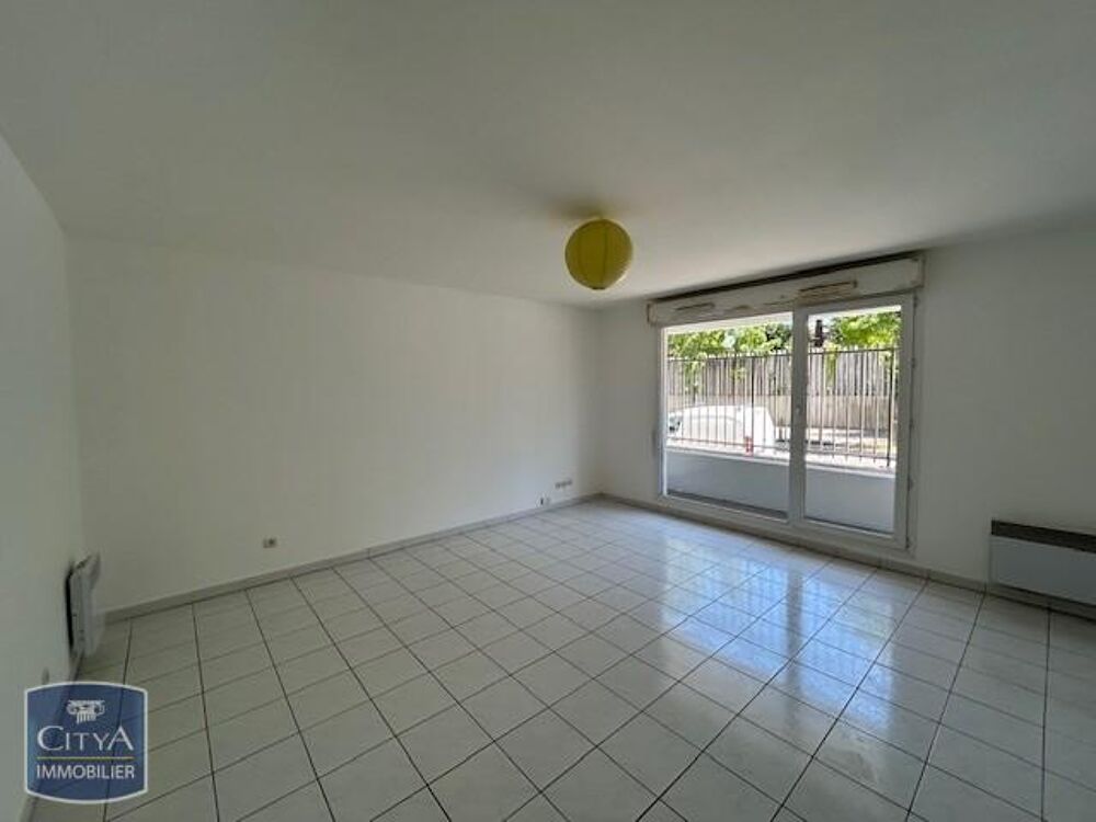 A LOUER // APPARTEMENT T1 // 42 rue Antonin Perrin 69100....