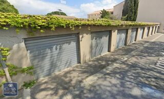  Parking / Garage � louer 