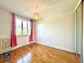  Appartement à louer 3 pièces 64 m²