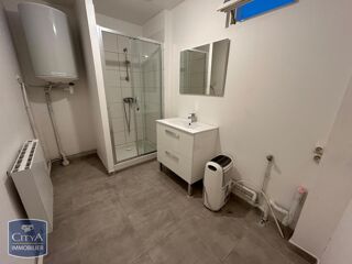  Appartement à louer 1 pièce 39 m²