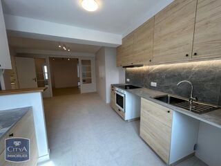  Appartement à louer 3 pièces 61 m²