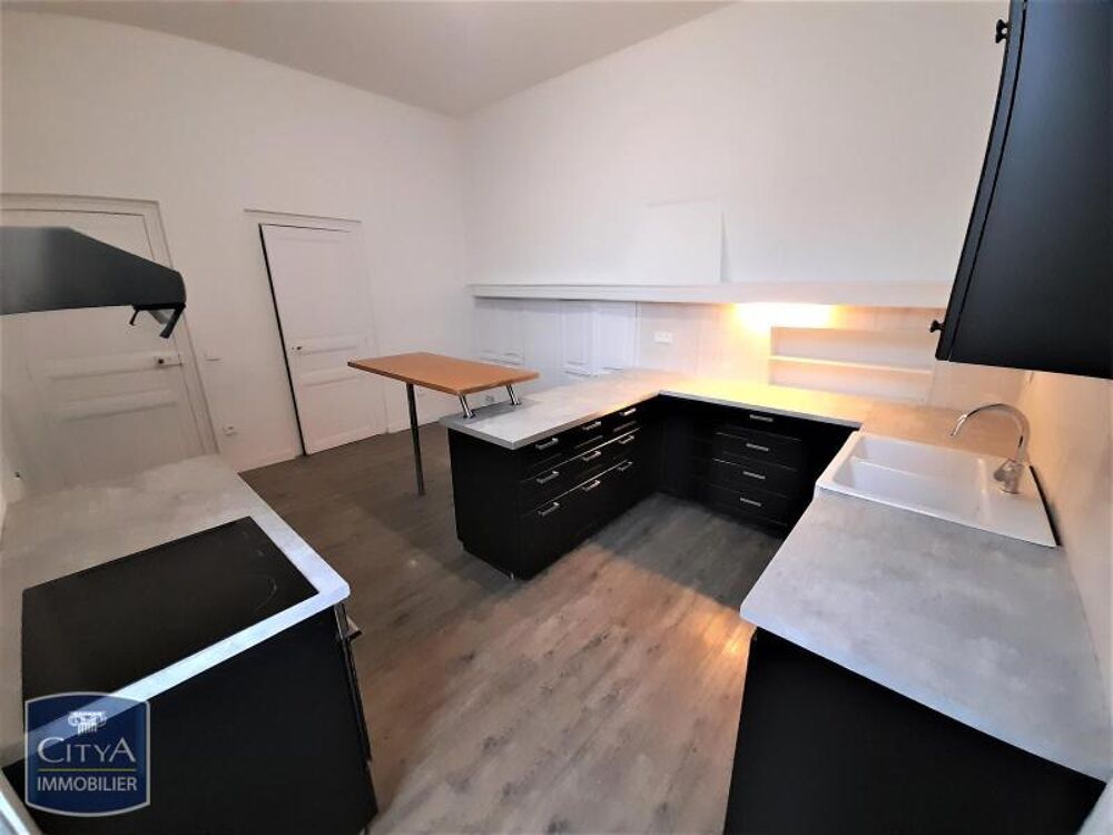 EXCLUSIVITE - APPARTEMENT DE PRESTIGE T4. Il s'agit d'un....