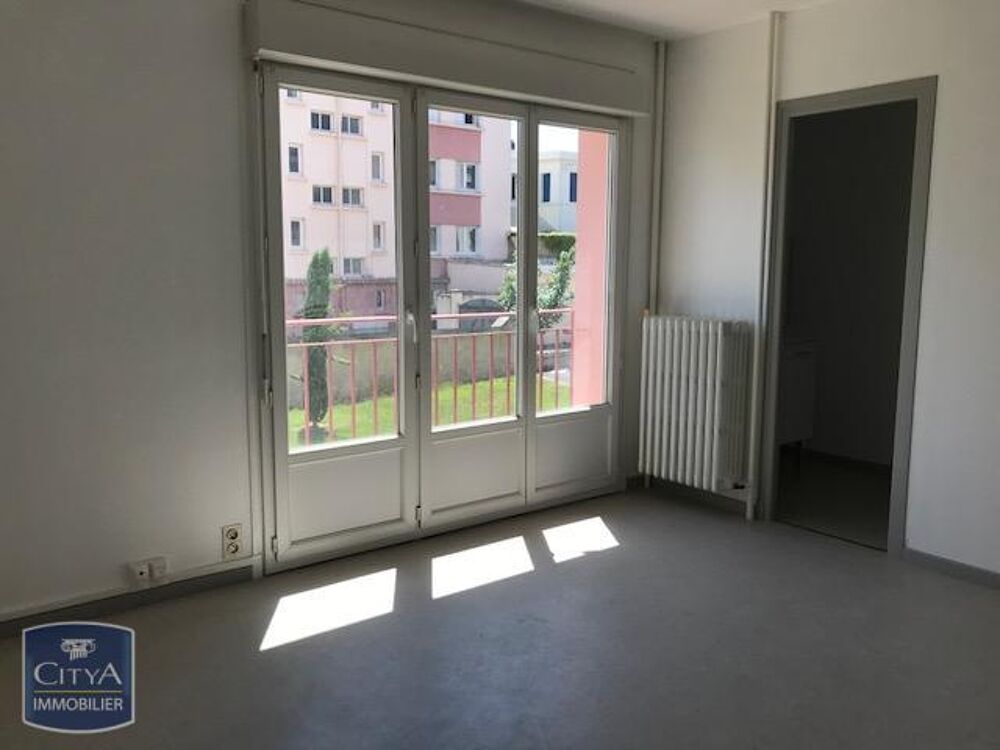 À LOUER : Appartement T1 situé à Châteauroux, dans le dé....
