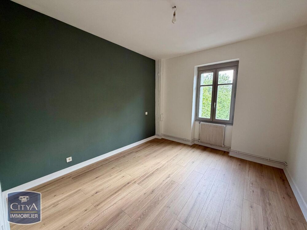 À LOUER : Appartement T4 de 91.77 m2 situé à proximité i....