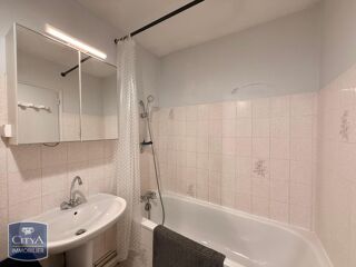  Appartement à louer 2 pièces 51 m²