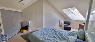  Appartement à louer 3 pièces 104 m²