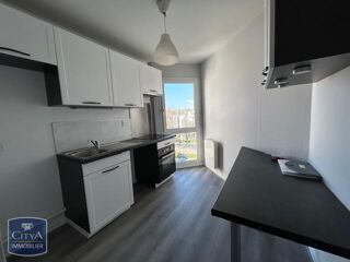  Appartement à louer 3 pièces 68 m²