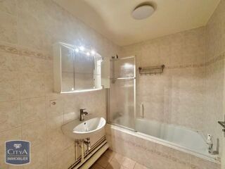  Appartement à louer 2 pièces 47 m²