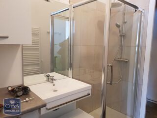  Appartement à louer 2 pièces 54 m²