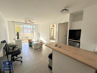  Appartement à louer 2 pièces 41 m²