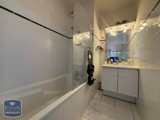  Appartement à louer 2 pièces 54 m²