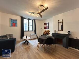  Appartement à louer 2 pièces 41 m²