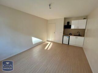  Appartement à louer 1 pièce 21 m²