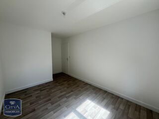  Appartement à louer 3 pièces 65 m²