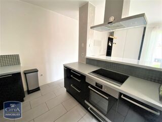  Appartement à louer 3 pièces 55 m²