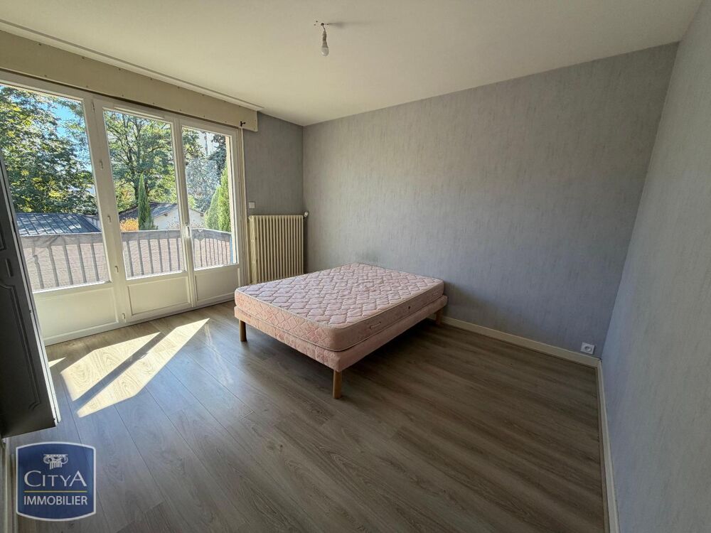 À LOUER : Appartement T3 à Châteauroux, situé dans un qu....