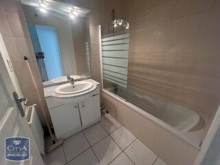  Appartement à louer 2 pièces 49 m²