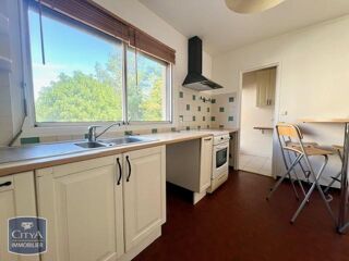  Appartement à louer 4 pièces 87 m²