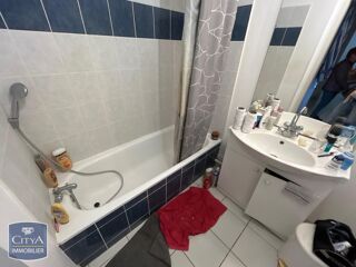  Appartement à louer 3 pièces 63 m²