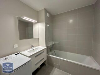  Appartement à louer 2 pièces 43 m²
