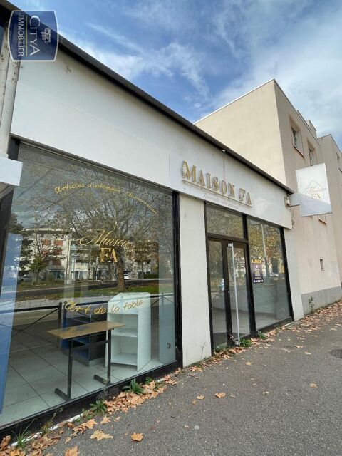   Location / Local Commercial 
