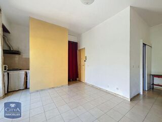  Appartement à louer 1 pièce 29 m²