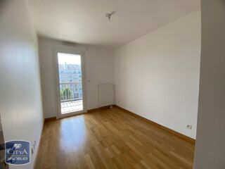  Appartement à louer 3 pièces 65 m²