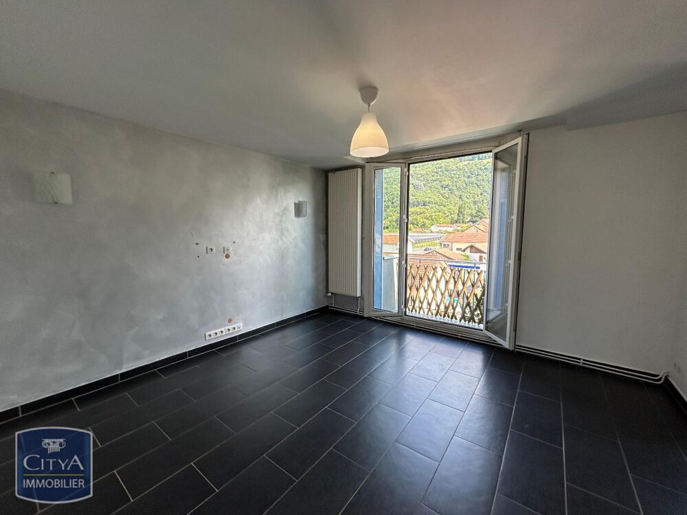 location Appartement - 3 pièce(s) - 68 m² Brignoud (38190)