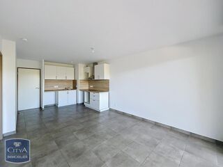  Appartement à louer 3 pièces 61 m²