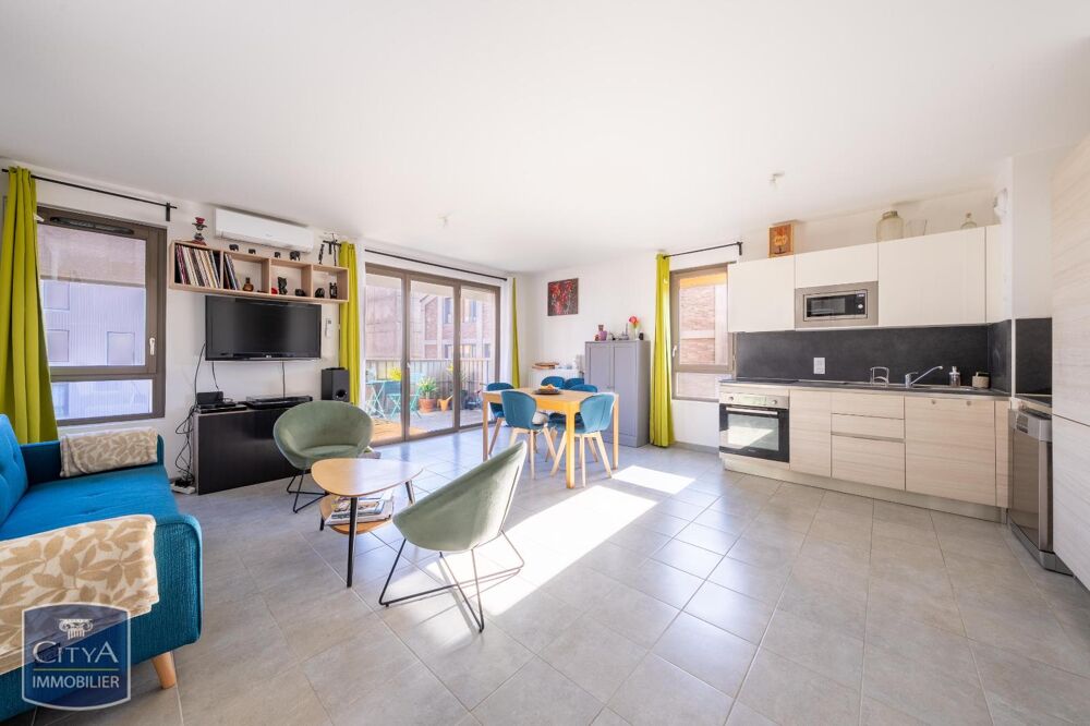 À LOUER : APPARTEMENT T4 RECENT ET CLIMATISE + BALCON + ....