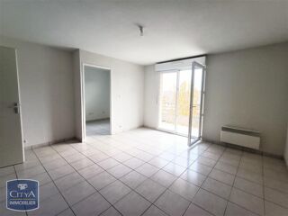  Appartement à louer 3 pièces 53 m²