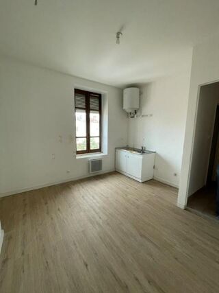  Appartement à louer 1 pièce 28 m²