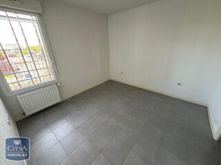  Appartement à louer 2 pièces 45 m²