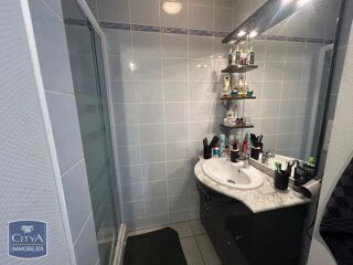  Appartement à louer 2 pièces 40 m²