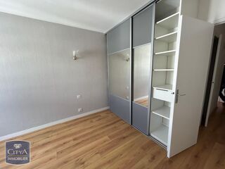  Appartement à louer 2 pièces 58 m²