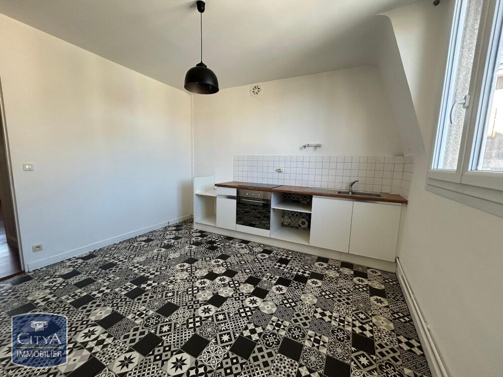 À LOUER : Appartement T2 situé à Laval Rive Gauche, avec....